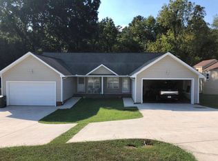 4101 Norcross Rd #B, Hixson, TN 37343