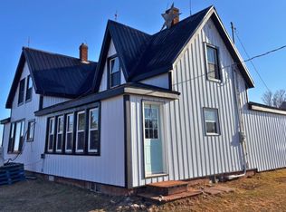 279 Primrose Rd, Saint George's Parish, PE C0A 1G0