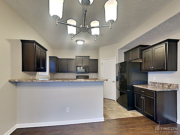 5th image of 4223 Golden Sun Ct
