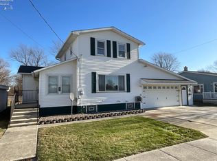 425 S Main St, Gibsonburg, OH 43431