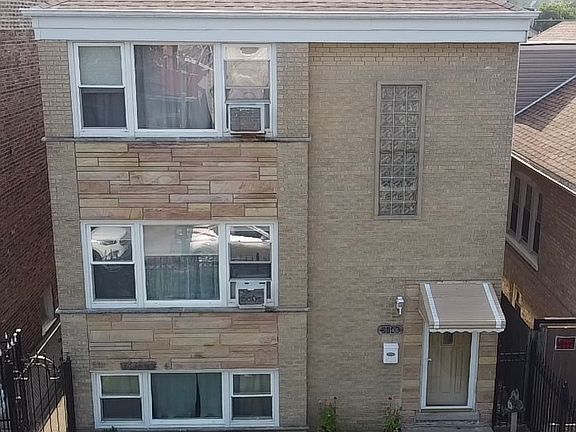 3rd image of 2146 N Moody Ave