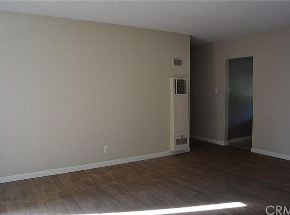 4th image of 2227 E Alden Ave