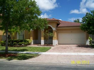 3905 NE 20th St, Homestead, FL 33033