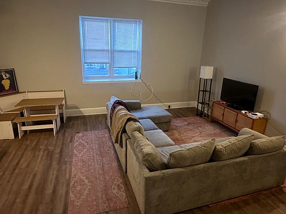 4th image of 507 Evans St #5