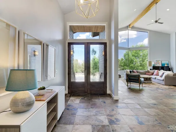 655 NW Yosemite Dr, Bend, OR 97703