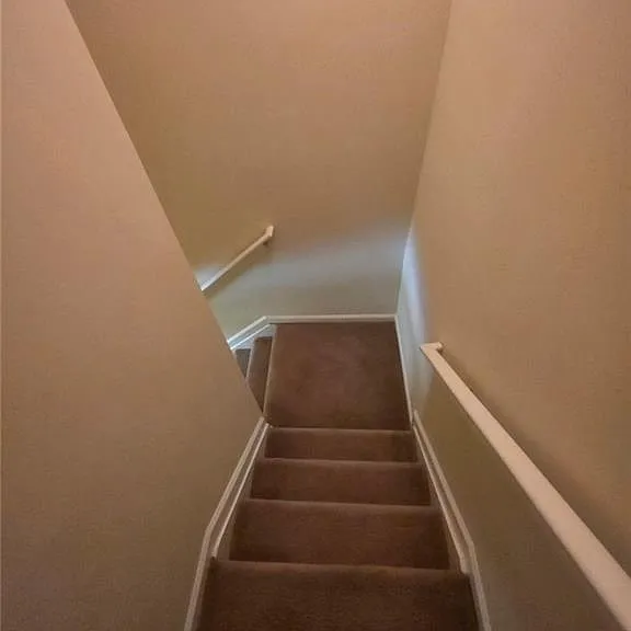 4332 Park Gate Dr #175 — Photo 6