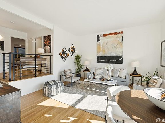 4th image of 344 Roosevelt Way