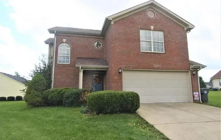 428 Greathouse Dr — Photo 1