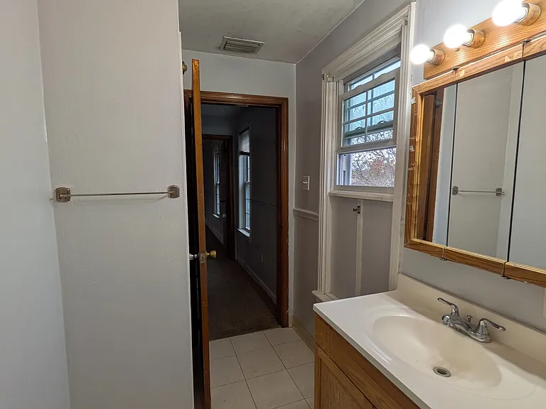 725 Chartiers St #2 — Photo 11