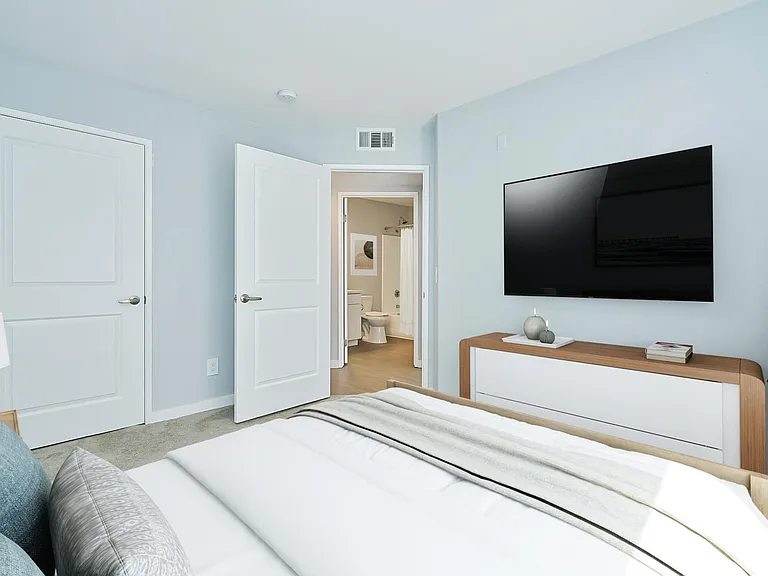 River Ranch Townhomes & Apartments — Photo 137