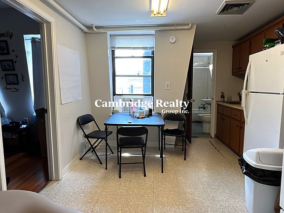 4th image of 784-796 Main St #790-11