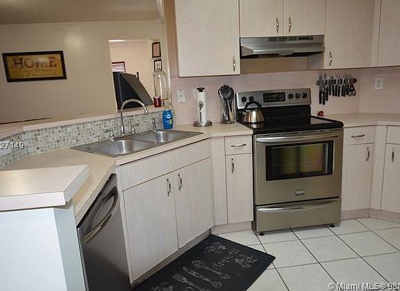 3rd image of 4685 NW 9th St APT 207