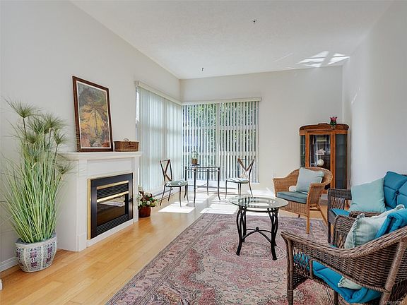 5th image of 455 Kingston St #106