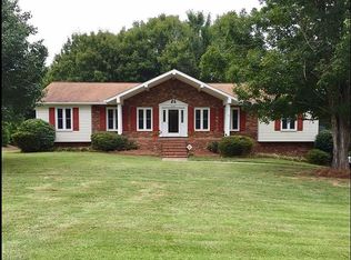3650 Tanglebrook Trl, Clemmons, NC 27012