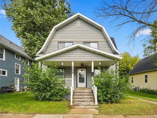 1024 D Ave NW, Cedar Rapids, IA 52405