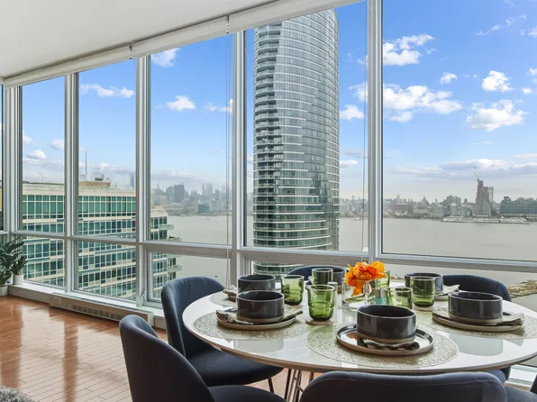 1 Shore Lane image 2 of 25