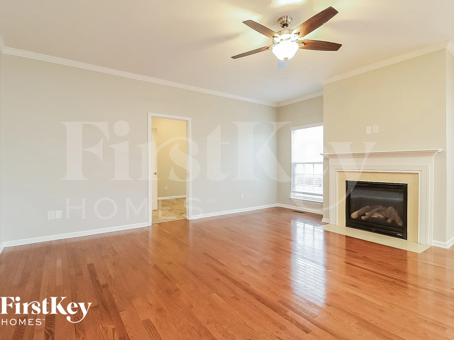 5 bed, 3.5 bath, 2879 sqft, $3,100 — Photo 3