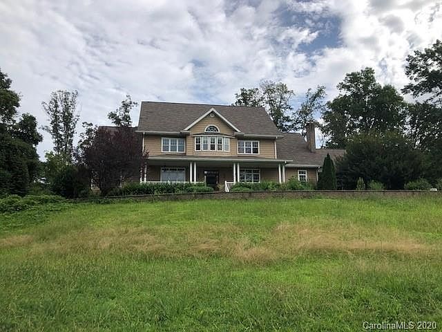 2nd image of 317 Fox Mountain Rd