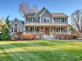 139 N Attleboro Rd, Cumberland, RI 02864