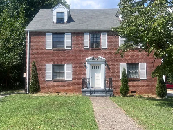 Broad,NW,2718, 2718 Broad St NW APT 3, Roanoke, VA 24012
