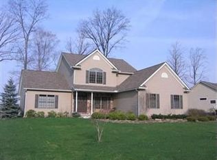 549 S Ridgecliff St, Tallmadge, OH 44278