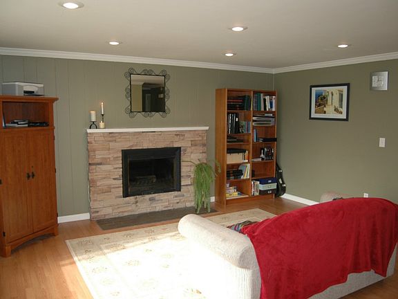 2nd image of 2105 208th St SW