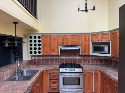 738 Rocky Cliff Dr, Kalispell, MT, 59901