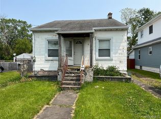241 73rd St, Niagara Falls, NY 14304
