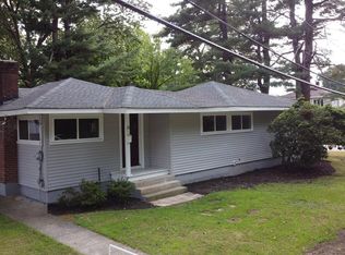 26 Monticello Dr, Worcester, MA 01603