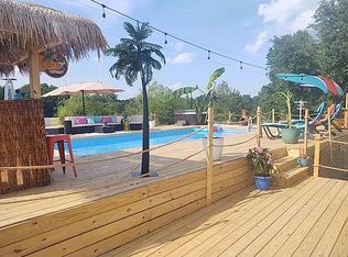 2325 Twelve Oaks Plantation Rd, Kenly, NC 27542