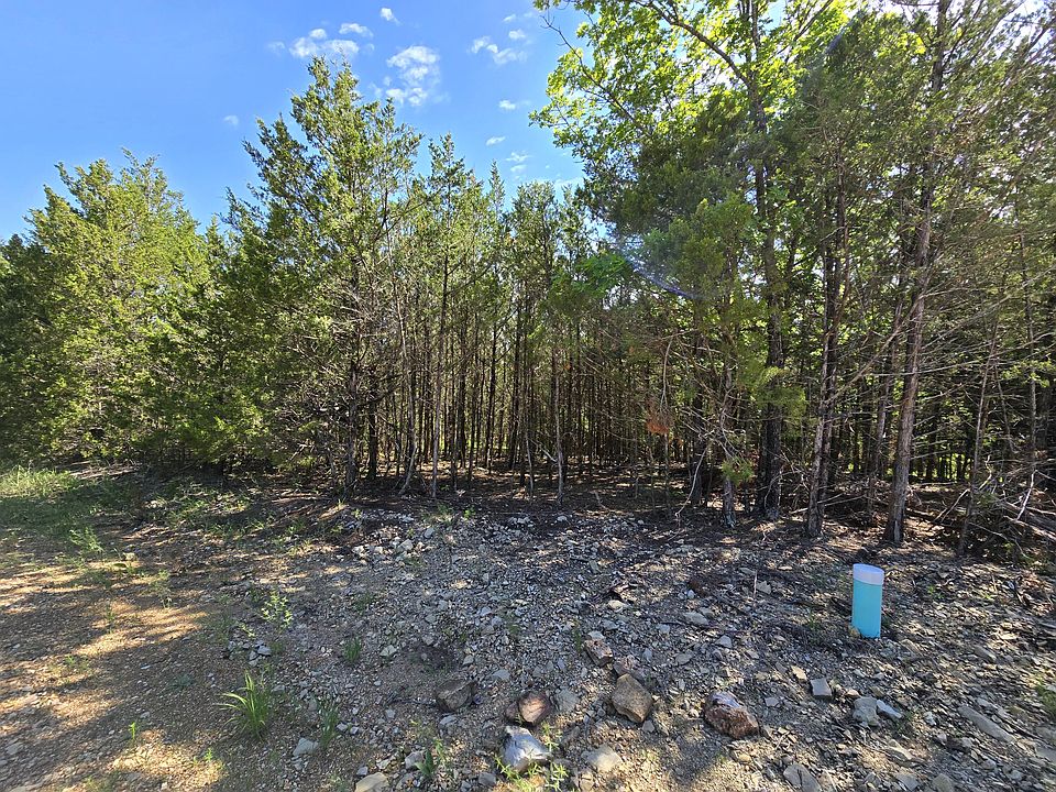 2nd image of #3 Block 12 Tall Oaks