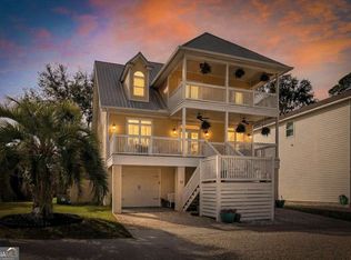 101 Cathead Ln, Darien, GA 31305