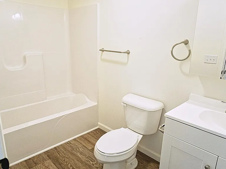 1091 Rolling Hills Rd — Photo 14