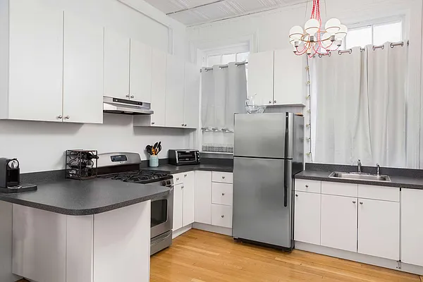 Rented by Compass | media 4