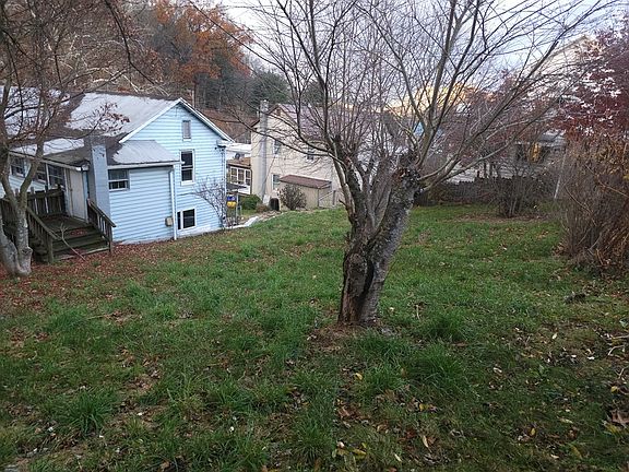 5th image of 569 Glendower St