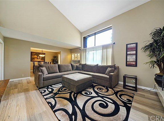 5th image of 9421 Friendly Woods Ln