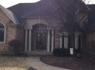 30W291 White Oak Ln, Wayne, IL 60184