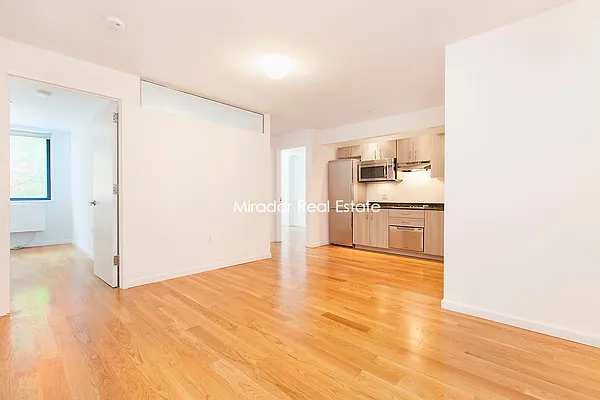 Rented by Mirador Real Estate | media 18