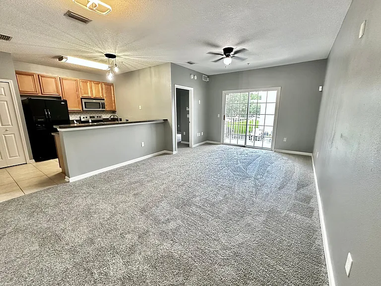 8235 Lobster Bay Ct — Photo 5