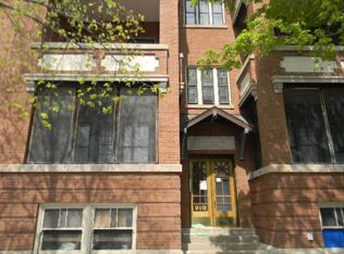 910 W Waveland Ave #2, Chicago, IL 60613