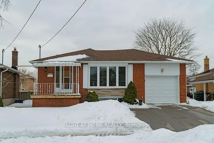 3 bed, $2,800 — Photo 1