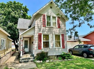 706 E 4th St, Winona, MN 55987