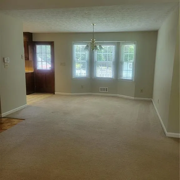 488 Slew Ave — Photo 8