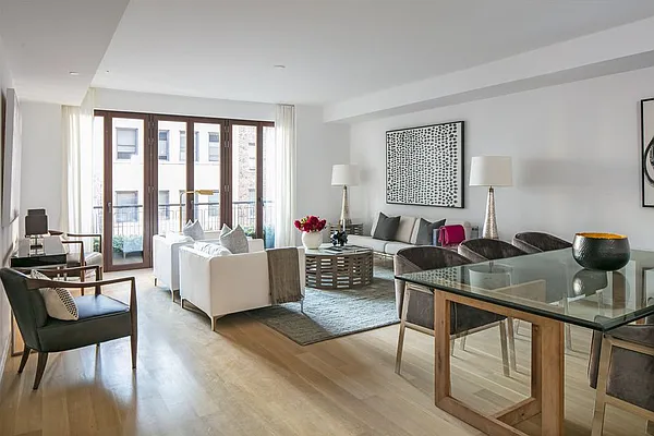 Sold by Stribling | media 9