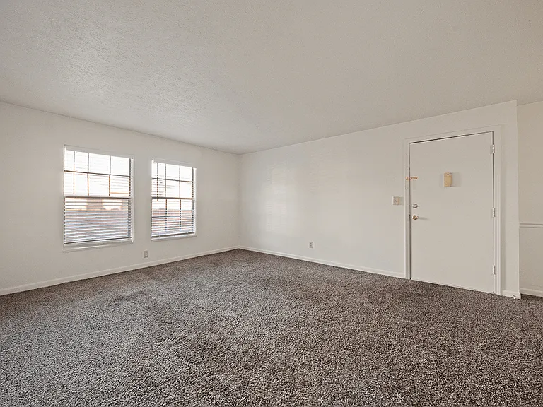 Huntley Ridge Townhomes — Photo 23