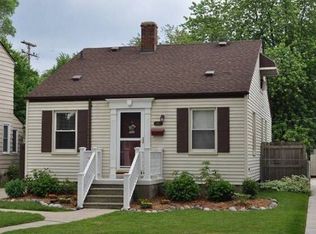 811 Cambridge Rd, Berkley, MI 48072