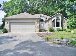 5790 S 455 E, Wolcottville, IN 46795