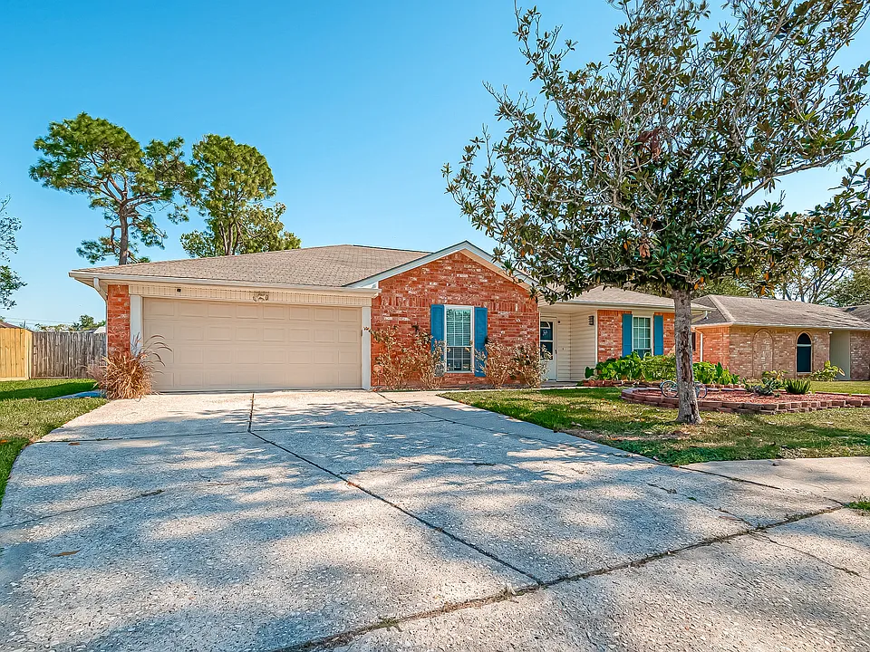 2607 Plymouth Rock Dr