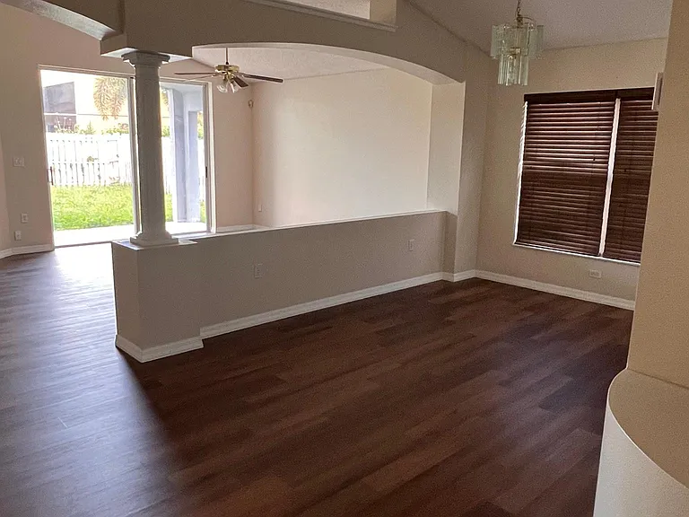 1739 Nestlewood Trl — Photo 8