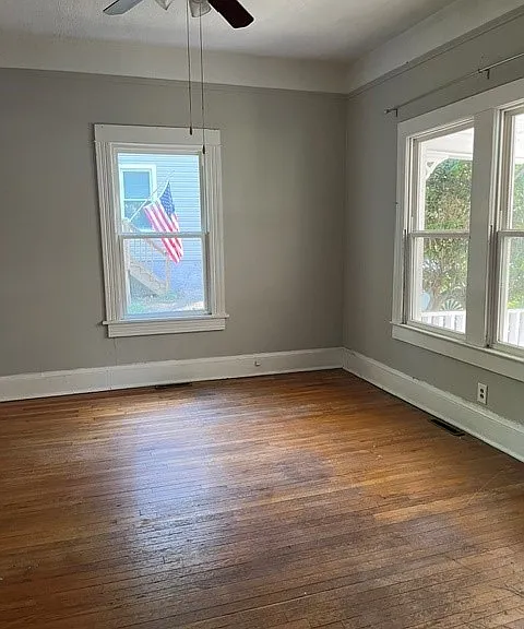 405 Summit Dr — Photo 4